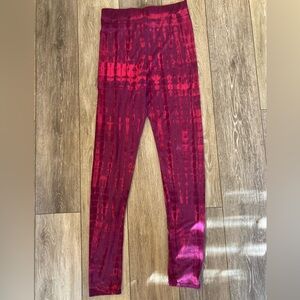 Burgundy stretch tie dye leggings small/medium